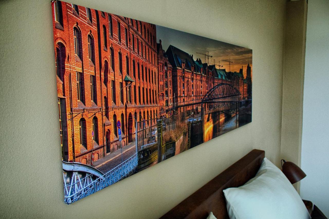 Neu! Einmaliges Loft Im Binnenhafen - Hafenblick! Hamburg Kültér fotó